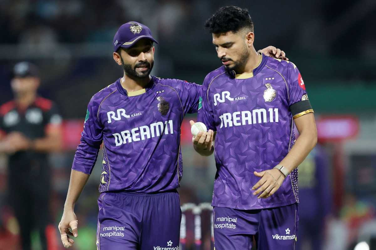 अजिंक्य राहणे यांनी वैभव अरोरा, कोलकाता नाइट रायडर्स वि पंजाब किंग्ज, कोलकाता, आयपीएल 2025, 26 एप्रिल 2025 यांच्याशी गप्पा मारल्या.