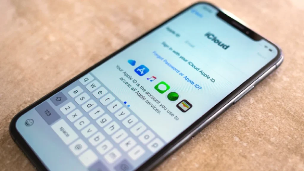 मी आयफोनवर क्लाऊड Apple पल आयक्लॉड क्रेडेन्शियल्स तडजोड
