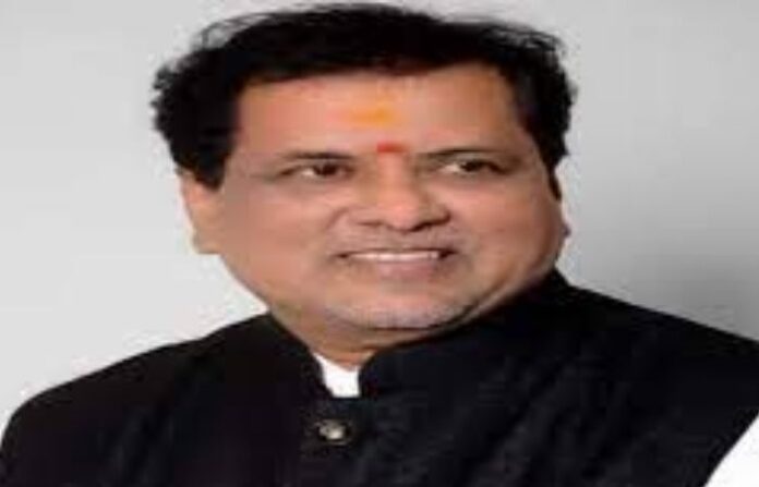 Mahendra Dalvi