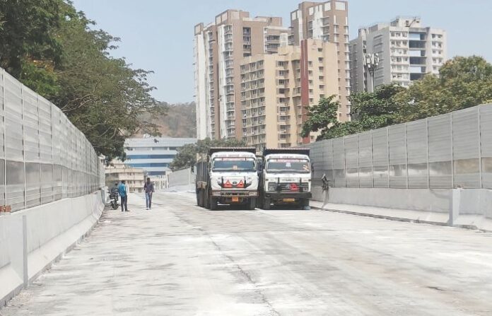 gokhale bridge