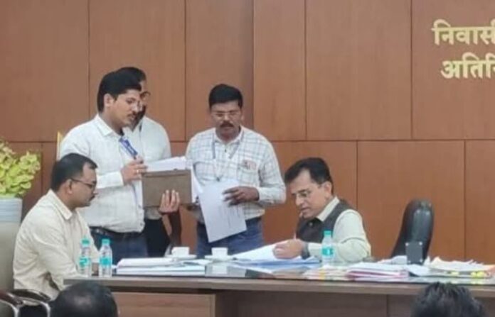Kirit Somaiya viral photo