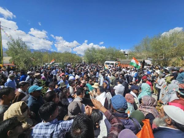 आंदोलन लडाखी गट लडाख मार्च
