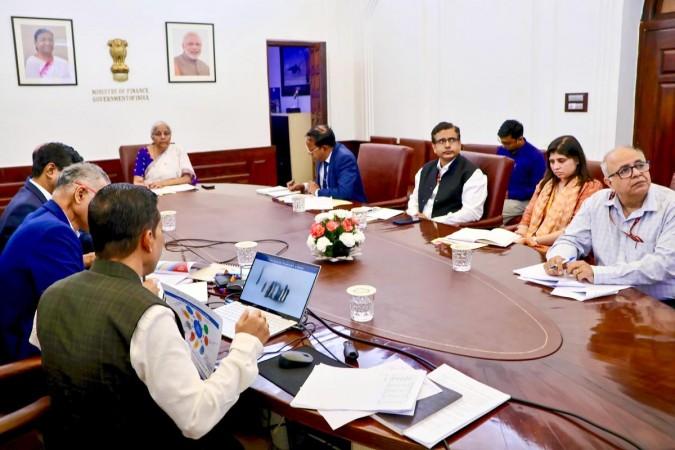 सेंटर पॉवर, बँकिंग सारख्या गंभीर क्षेत्रांमध्ये 9,700 हून अधिक सायबरसुरिटी ऑडिट आयोजित करते सेंटर पॉवर, बँकिंग सारख्या गंभीर क्षेत्रांमध्ये 9,700 हून अधिक सायबरसुरिटी ऑडिट आयोजित करते