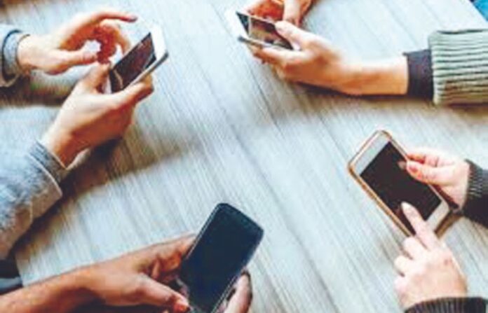Social Media (1)