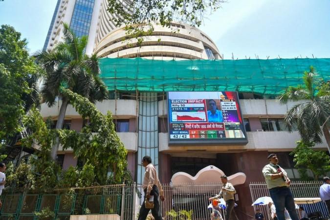 मार्केट क्यू 1 एफवाय 26 कमाईच्या हंगामासाठी बाजारपेठ तयार केल्यामुळे सेन्सेक्स आणि निफ्टी ओपन फ्लॅट मार्केट क्यू 1 एफवाय 26 कमाईच्या हंगामासाठी बाजारपेठ तयार केल्यामुळे सेन्सेक्स आणि निफ्टी ओपन फ्लॅट