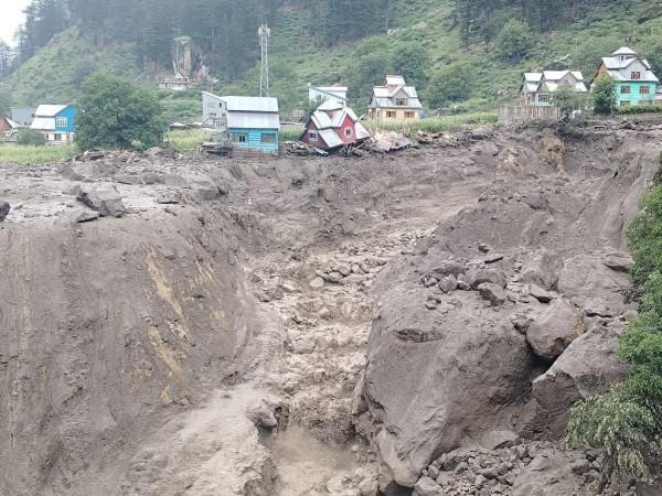 किशतवार मध्ये भव्य ढग जम्मू -के: 23 मृतदेह बरे झाले; किश्त्वरमध्ये भव्य ढगात 75 जखमी