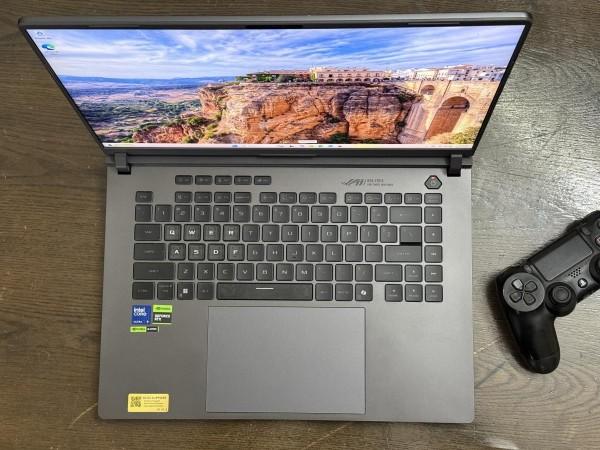 Asus rog स्ट्रिक्स जी 16 पुनरावलोकन Asus rog स्ट्रिक्स जी 16 पुनरावलोकन
