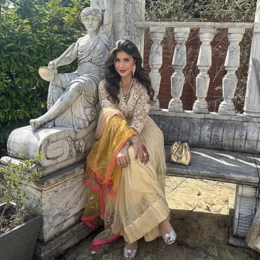 करिश्मा कोटक 6 चे 7 चित्तथरारक स्नॅपशॉट्स