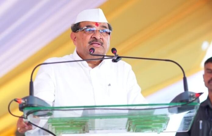 Radhakrishna Vikhe Patil