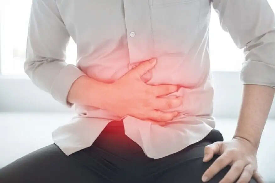 पोट गॅसची समस्या: कारणे आणि घरगुती उपचार