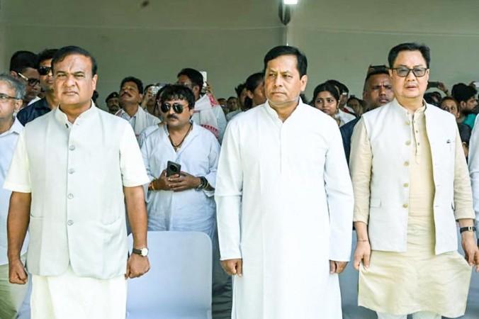 संपूर्ण राज्य सन्मानाने झुबिन गर्गने अंत्यसंस्कार केले; आसामने त्याच्या आवडत्या गाण्याने त्याच्या संगीत चिन्हाची निरोप दिली संपूर्ण राज्य सन्मानाने झुबिन गर्गने अंत्यसंस्कार केले; आसामने त्याच्या आवडत्या गाण्याने त्याच्या संगीत चिन्हाची निरोप दिली