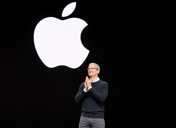 Apple पलचे मुख्य कार्यकारी अधिकारी टिम कुक यांनी Apple पल मार्च 2019 चा कार्यक्रम सुरू केला. सौजन्य Apple पल.कॉम Apple पल कार्ड लॉन्च