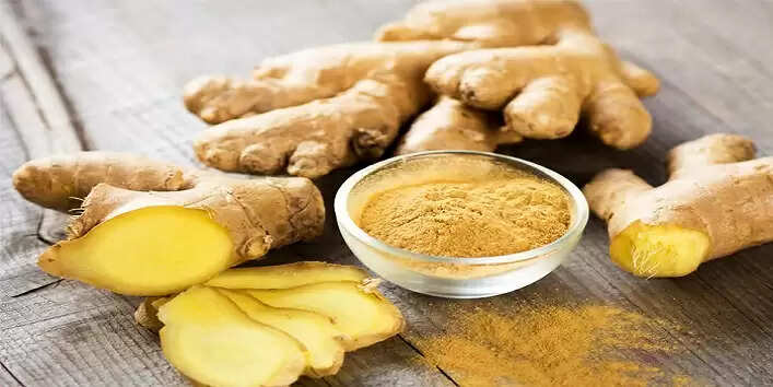 आल्याचे आश्चर्यकारक सौंदर्य फायदे: कसे वापरावे ते शिका