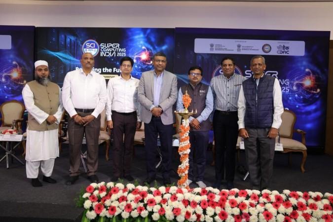 सुपर कॉम्प्यूटिंग इंडिया 2025 बेंगळुरूमध्ये, स्पॉटलाइट एचपीसी, एआय आणि क्वांटम टेक्नॉलॉजीजमध्ये प्रक्षेपण सुपर कॉम्प्यूटिंग इंडिया 2025 बेंगळुरूमध्ये, स्पॉटलाइट एचपीसी, एआय आणि क्वांटम टेक्नॉलॉजीजमध्ये प्रक्षेपण