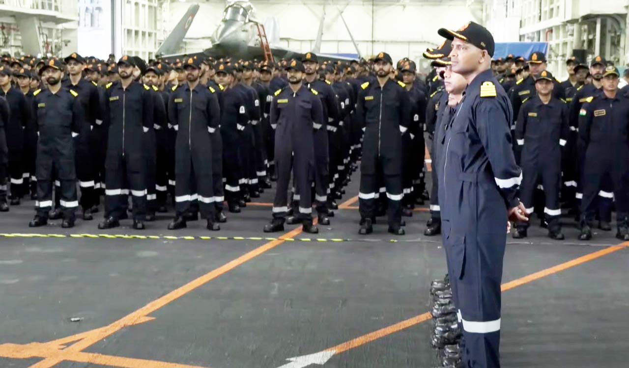 ऑपरेशन सिंदूरमध्ये तीन-सेवा समन्वयाचे पंतप्रधान मोदींनी कौतुक केले, INS विक्रांतचे कौतुक केले