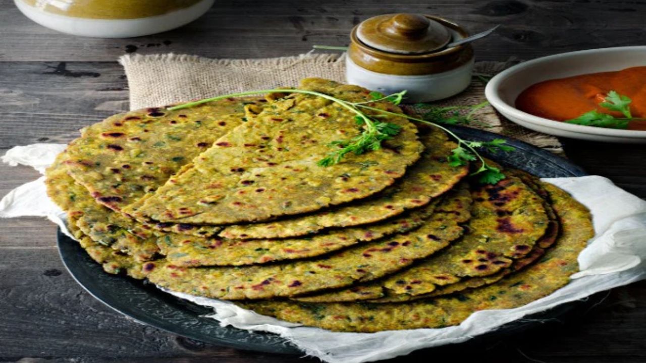 आलू मेथी पराठा रेसिपी