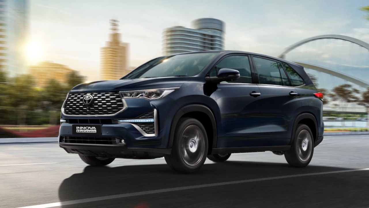 टोयोटा इनोव्हा हायक्रॉस: मजबूत शैली आणि उत्कृष्ट कामगिरीचे संयोजन - टाइम्स बुल