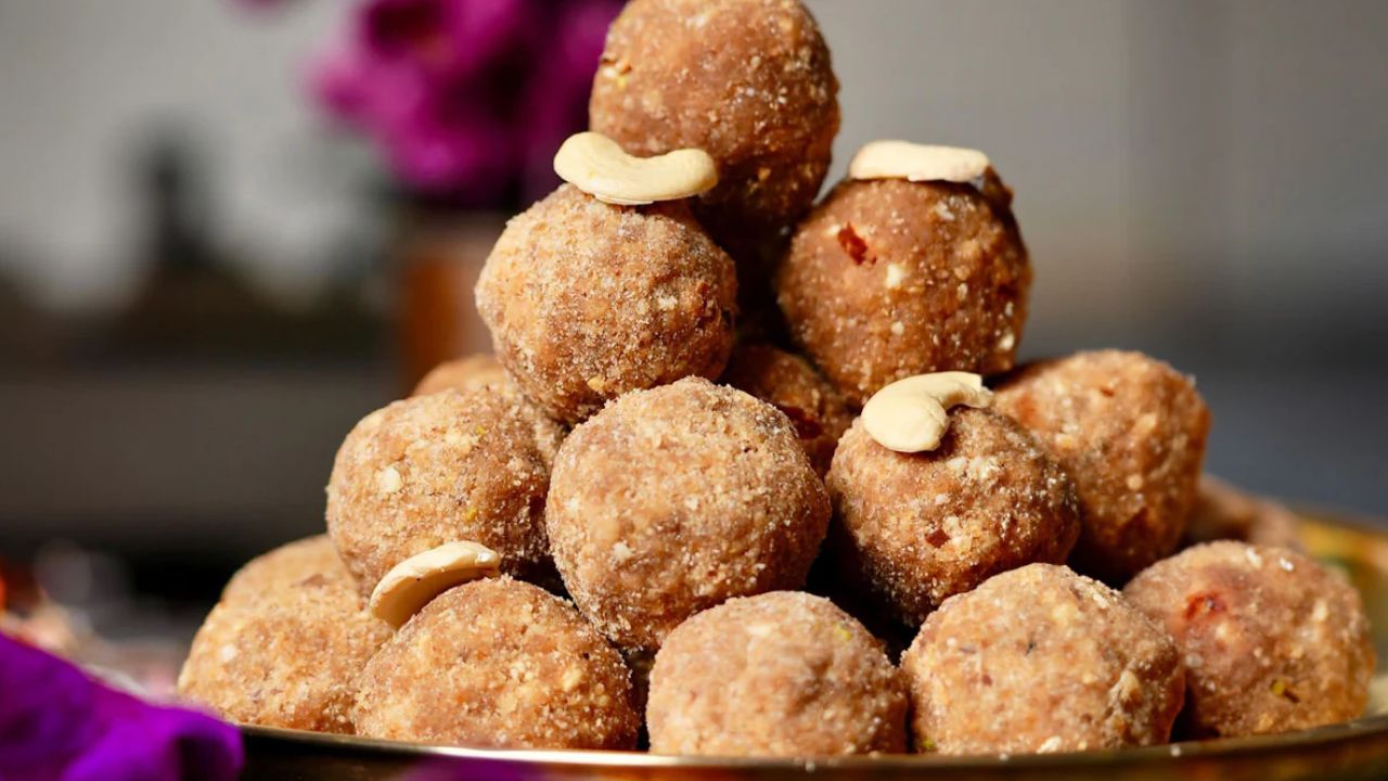 Gond Laddu Recipe