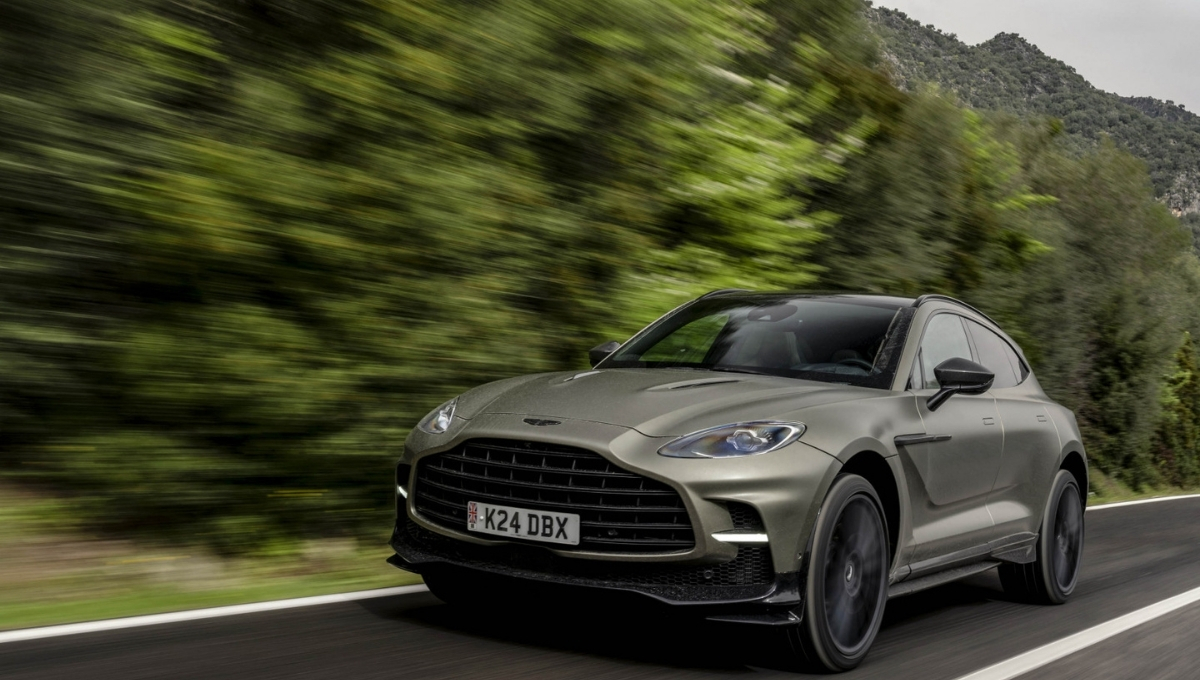 ऍस्टन मार्टिन DBX