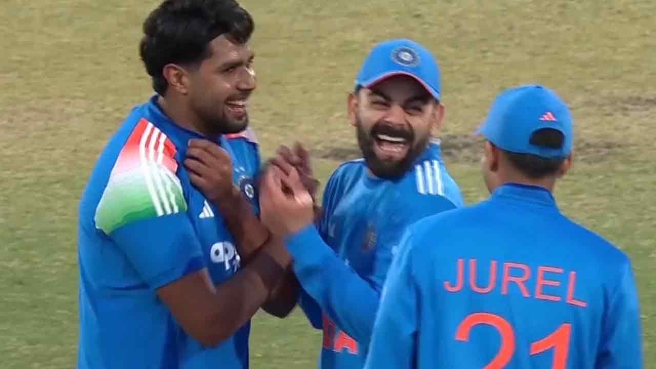 कोहली हर्षित कोहली हर्षित