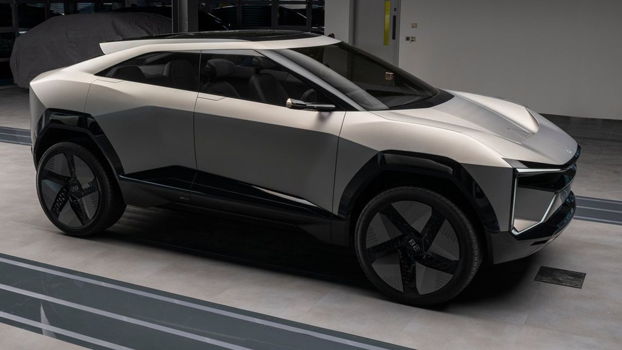 Mahindra BE.05 इलेक्ट्रिक SUV उत्पादन मॉडेलची भारतात प्रथमच चाचणी पाहण्यात आली | ऑटोएक्स