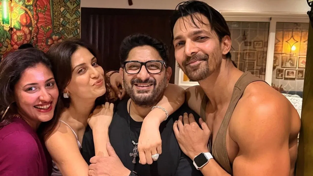 2014 मध्ये आपल्या करिअरची सुरुवात करणारा अभिनेता हर्षवर्धन राणे यांनी दक्षिण चित्रपटसृष्टीतील अनेक बड्या अभिनेत्रींसोबत काम केले आहे.