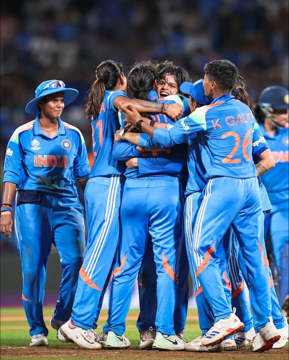 ५७२६५५९५२ १७९११७२५००९२३८९५५ ६१५१४०२८३३५३४७६६१८९ एन