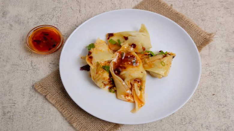 हे रक्त परिसंचरण सुधारते, हृदयाला आधार देते आणि संपूर्ण संवहनी आरोग्य.