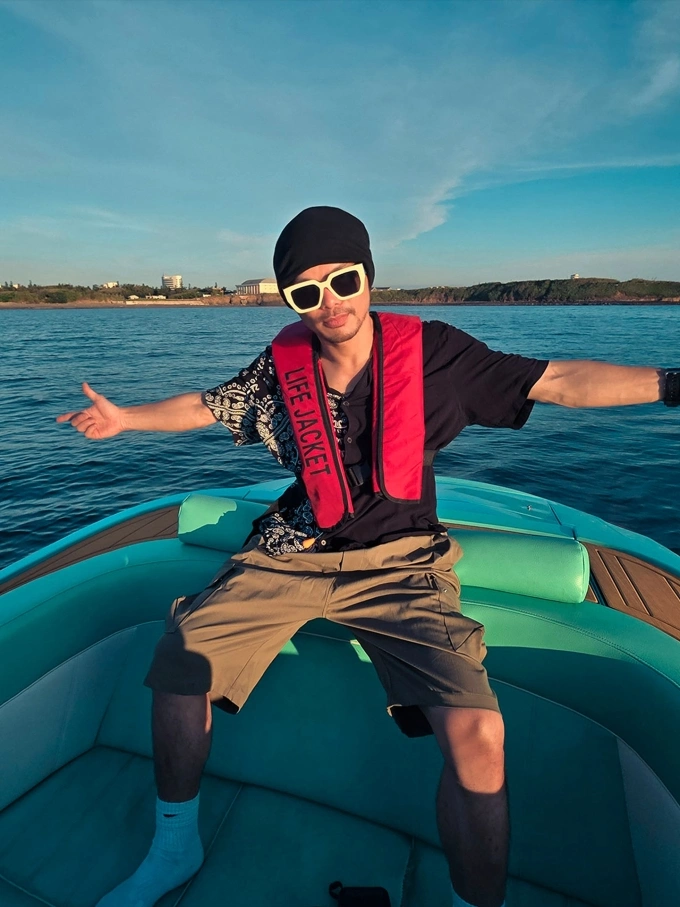 मलेशियन रॅपर नेमवी. Instagram/namewee वरून फोटो