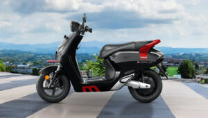 बाऊन्स इन्फिनिटी E1 सह भविष्यात राइड करा: स्टायलिश, परवडणारी, इको-फ्रेंडली इलेक्ट्रिक स्कूटर