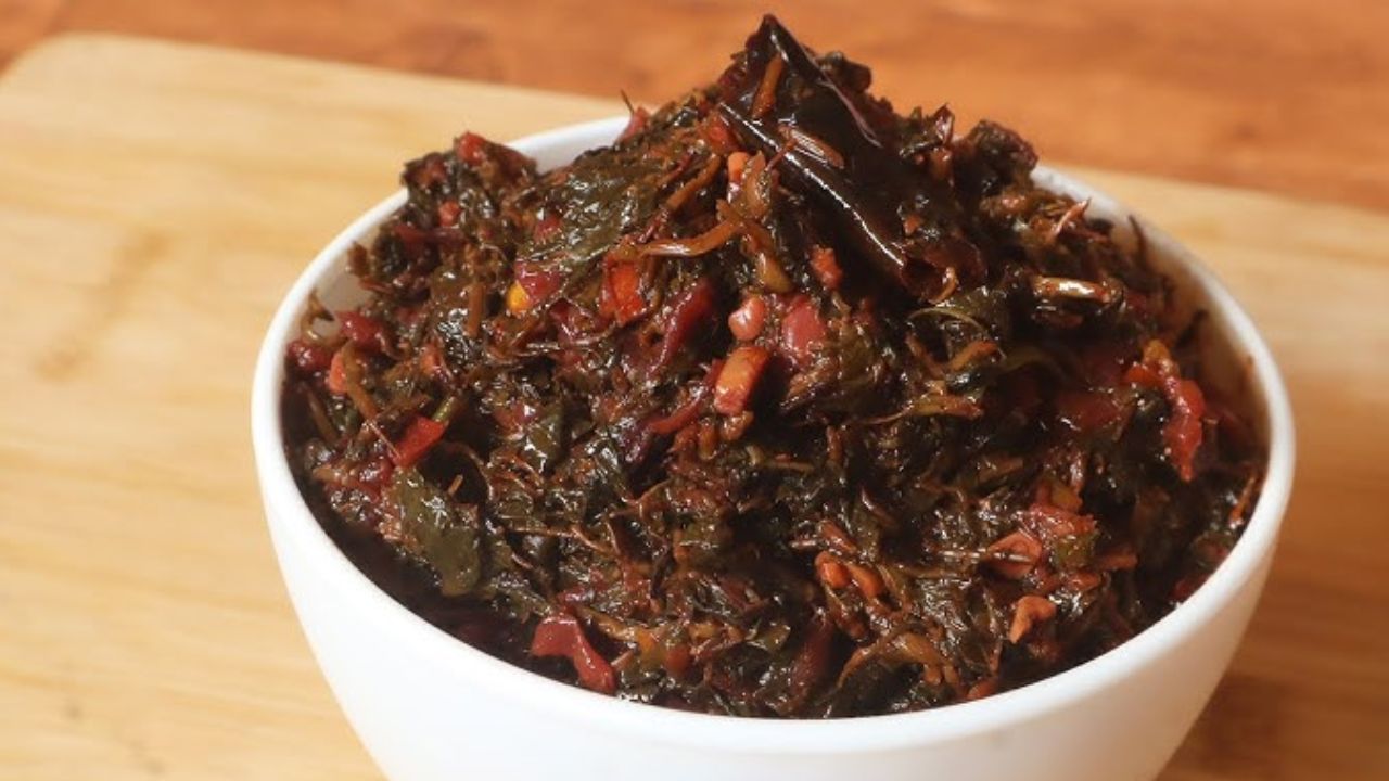 बिहारी स्टाइल आलू लाल साग रेसिपी