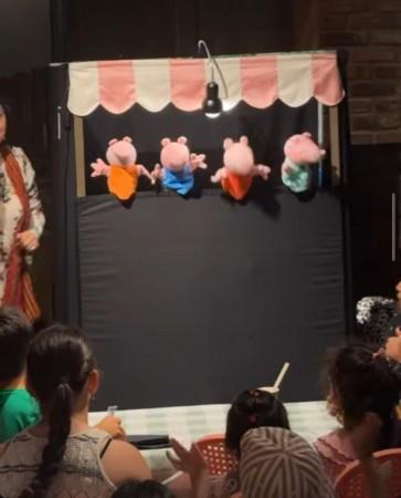 राहा कपूर 3 वर्षांची: रणबीर कपूर-आलिया भट्ट पेप्पा पिग-थीम असलेली बर्थडे बॅश; नीतू कपूर, राणी मुखर्जी यांची उपस्थिती; गुलाबी फ्रॉकमधील राहाच्या फोटोंची चाहते वाट पाहत आहेत