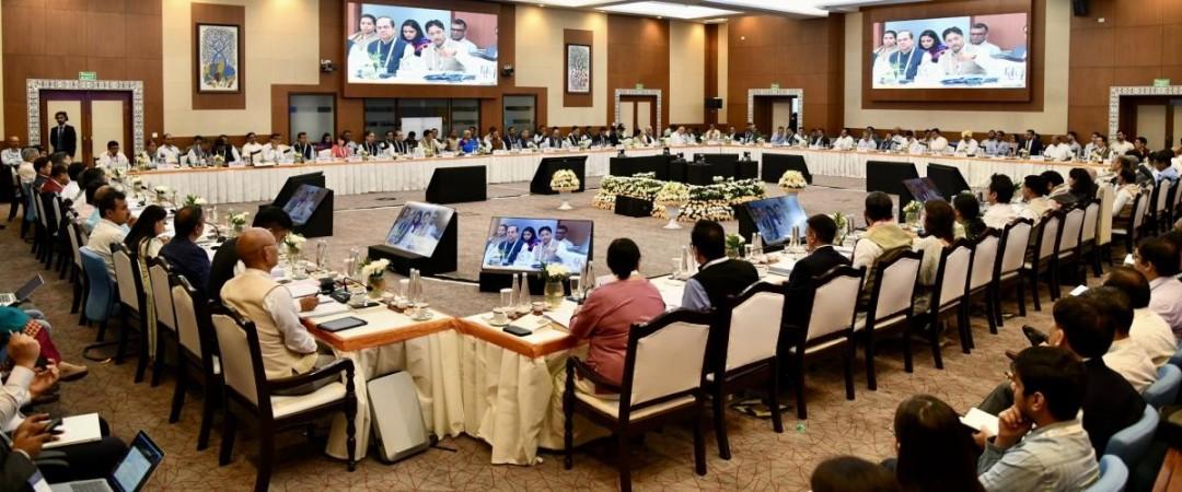 GST कौन्सिल अधिक ग्राहक वस्तू कमी कर दरांखाली आणल्यामुळे वस्तू स्वस्त होतील