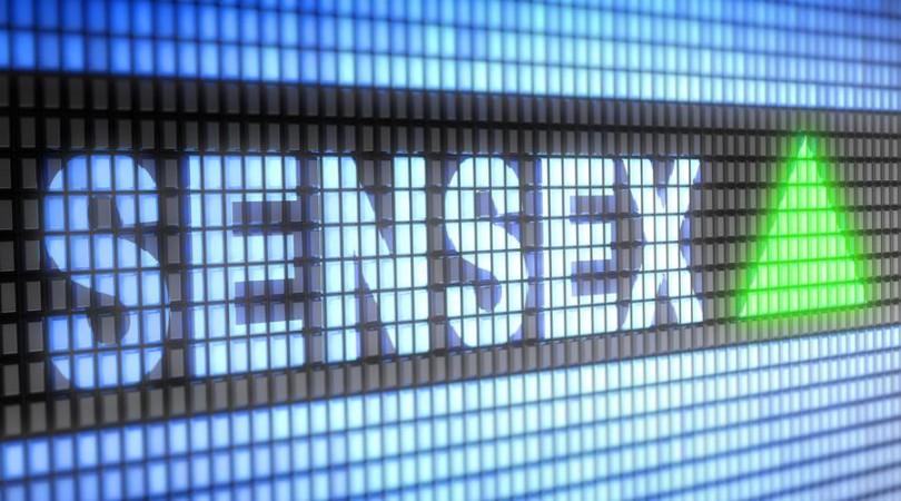 अस्थिर व्यापारामुळे सेन्सेक्स, निफ्टी खाली घसरले