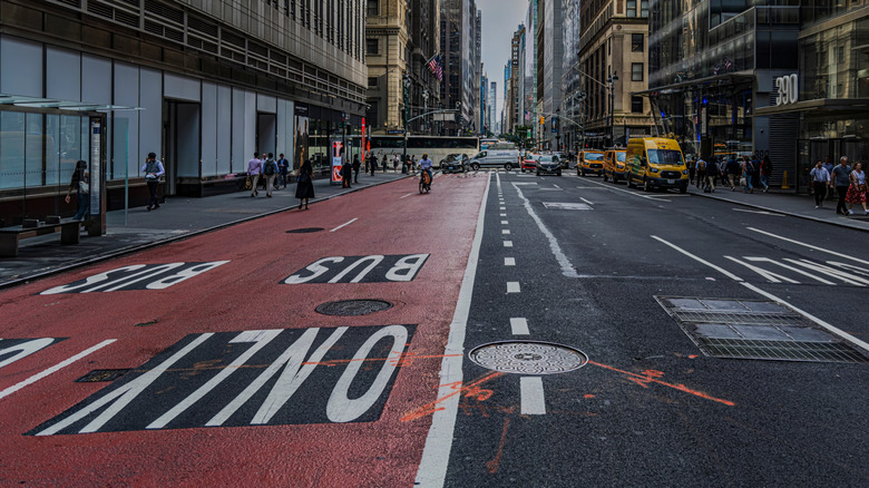 nyc बस लेन