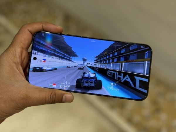 OnePlus 15 पुनरावलोकन