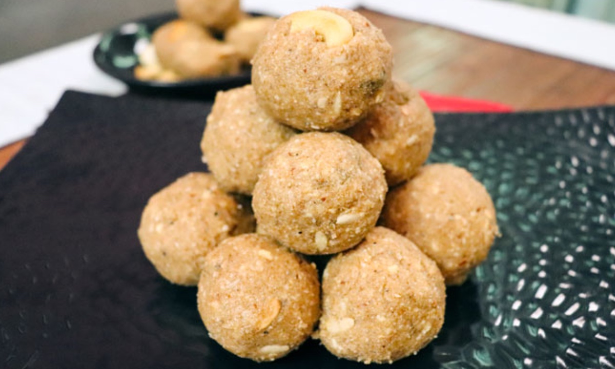 खुसखुस लाडू