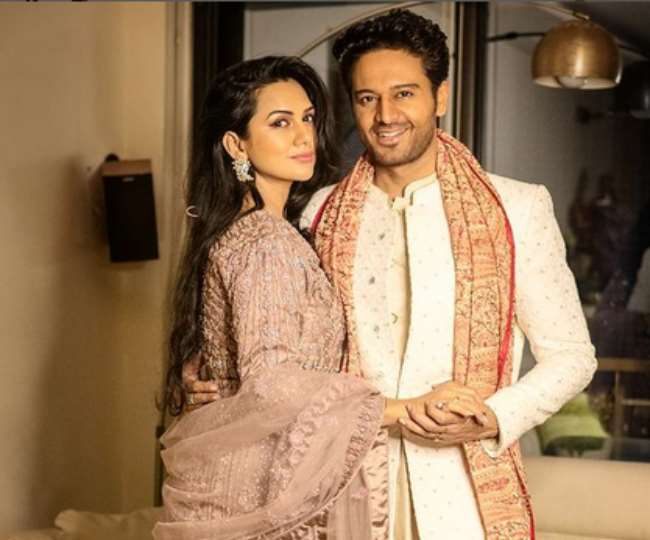 अनुपमाचा अनुज कपाडिया बायकोसोबत बाथटबमध्ये रोमान्स करतानाचा व्हिडिओ झाला व्हायरल, पाहून सगळेच थक्क झाले - अनुपमा अभिनेता गौरव खन्ना आणि आकांक्षा चमोला बाथटब व्हिडिओ आणि...