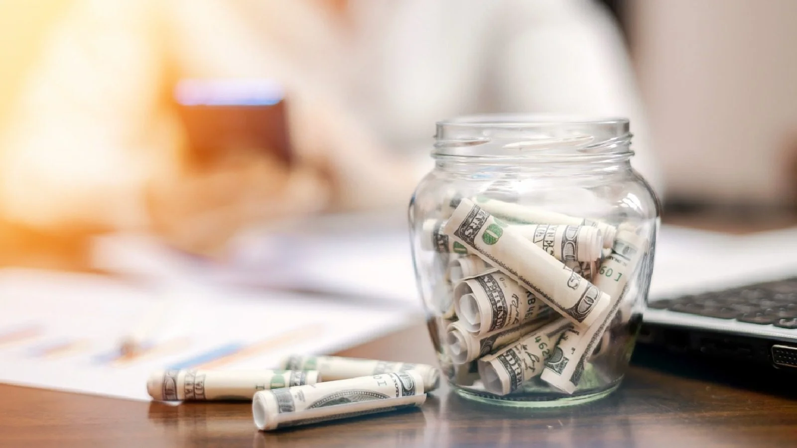 इलेक्ट्रॉनिक्स वर पैसे वाचवा