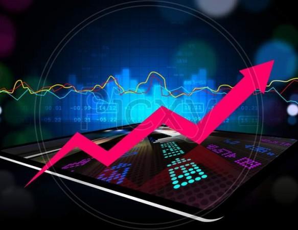 सकारात्मक जागतिक संकेतांमुळे सेन्सेक्स, निफ्टी वर उघडले