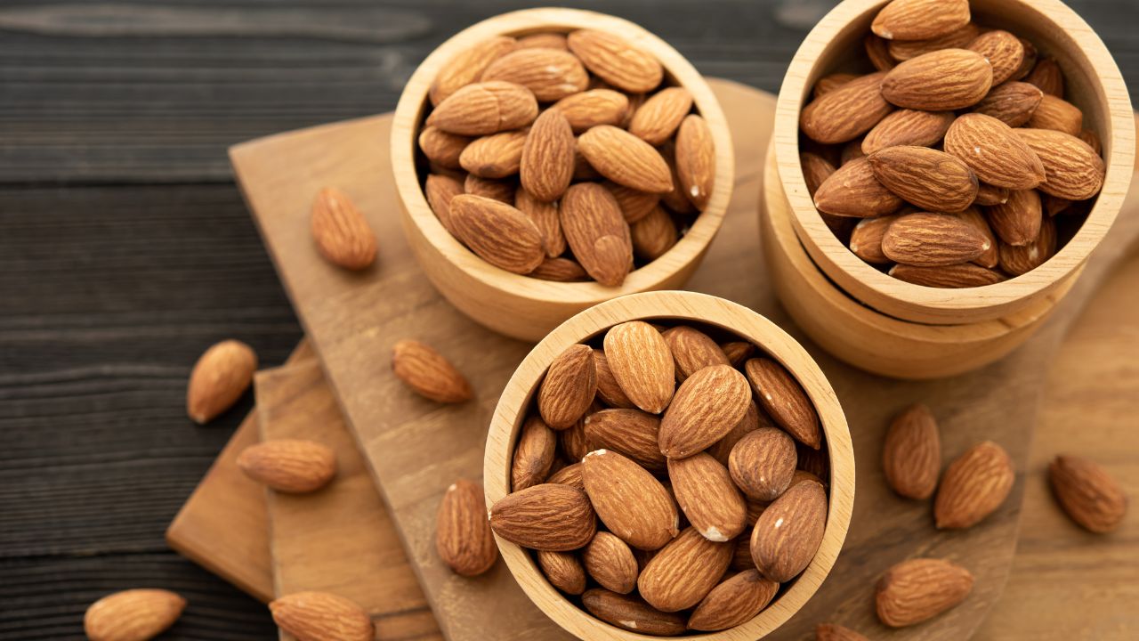 हिवाळ्यासाठी सुकी फळे 5