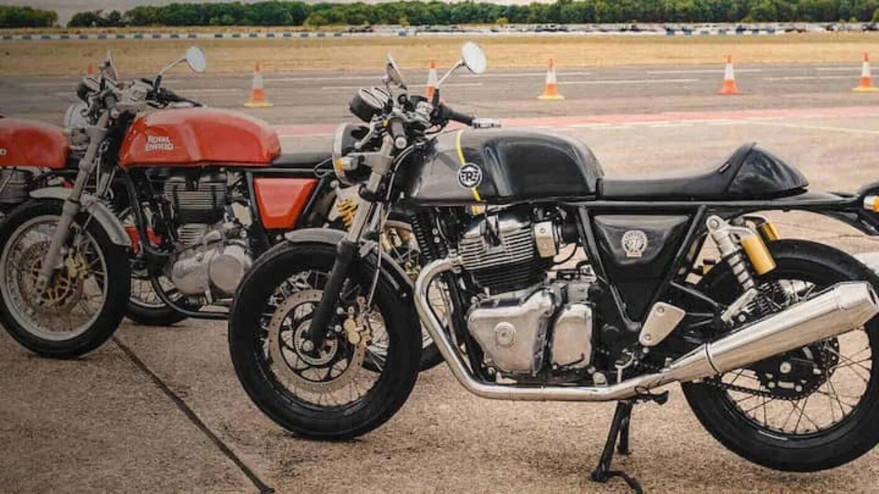 रॉयल एनफील्ड कॉन्टिनेंटल GT 650 मध्ये ₹3.19 लाख पासून लिजेंडमध्ये गुंतवणूक करा - Times Bull