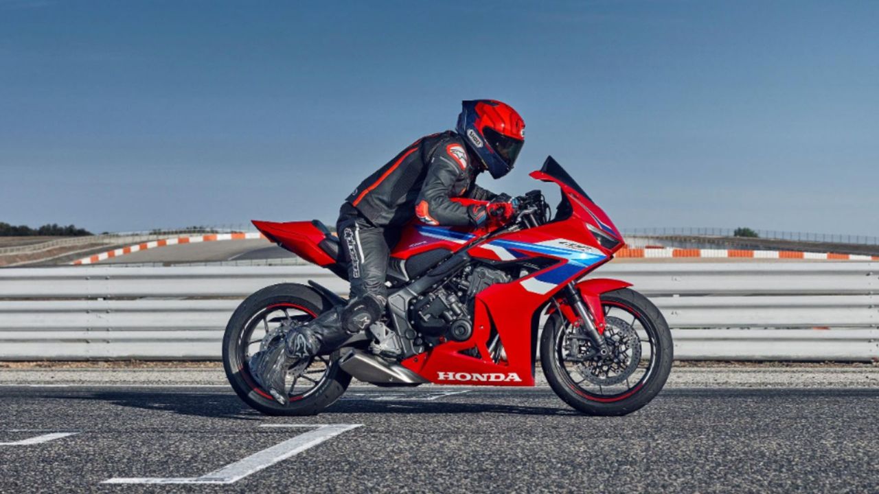 Honda Cbr650r: स्टाईल, पॉवर आणि परफॉर्मन्सचे परफेक्ट कॉम्बिनेशन - टाइम्स बुल