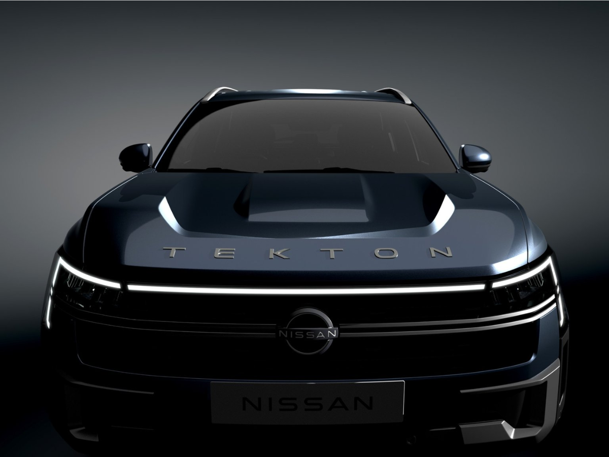 निसान टीकटॉन निसान टीकटॉन