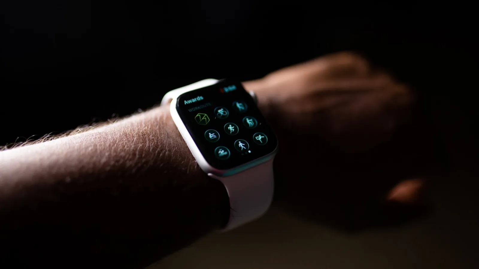 गुगल स्मार्टवॉच डिझाइन Google स्मार्टवॉच डिझाइन