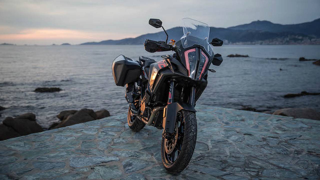 पहिली राइड: 2017 KTM 1290 Super Adventure S