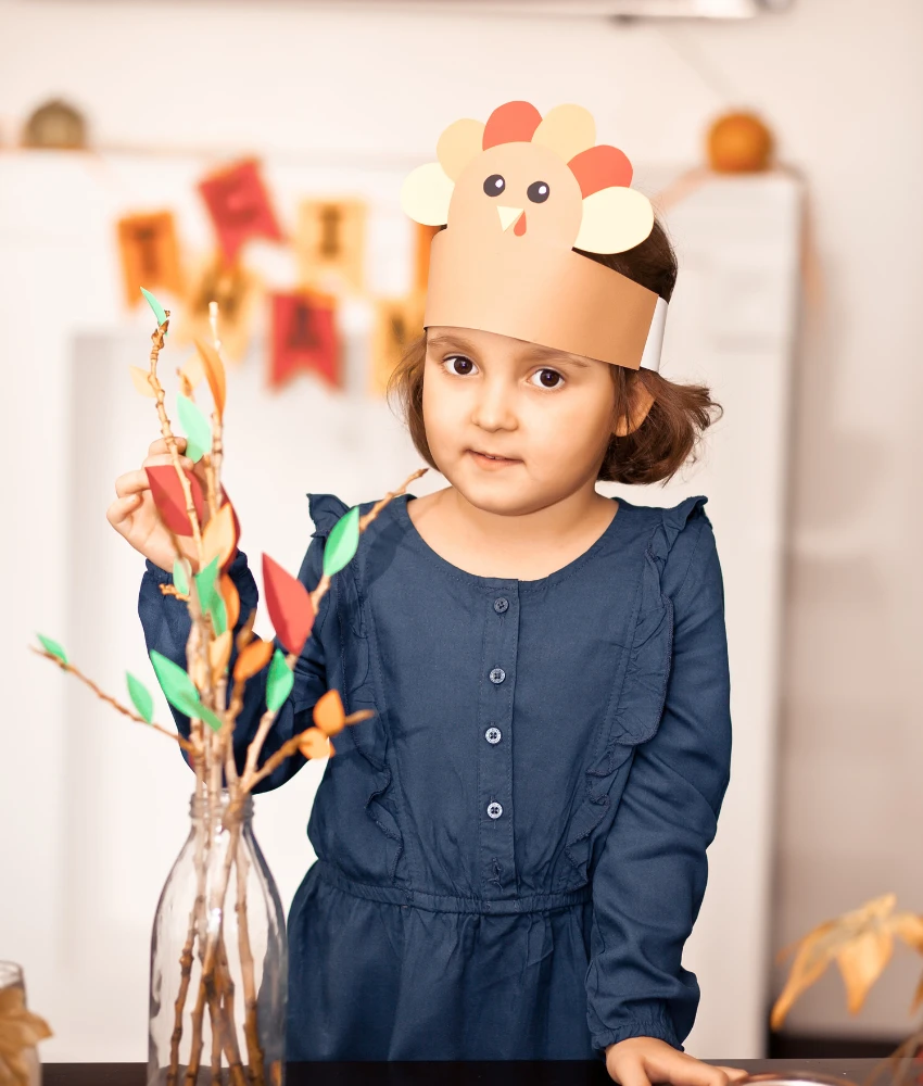 लहान मुलगी जी आजी-आजोबांकडून माफीसाठी पात्र आहे