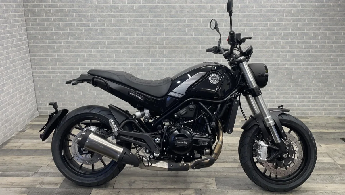 Benelli Leoncino 500