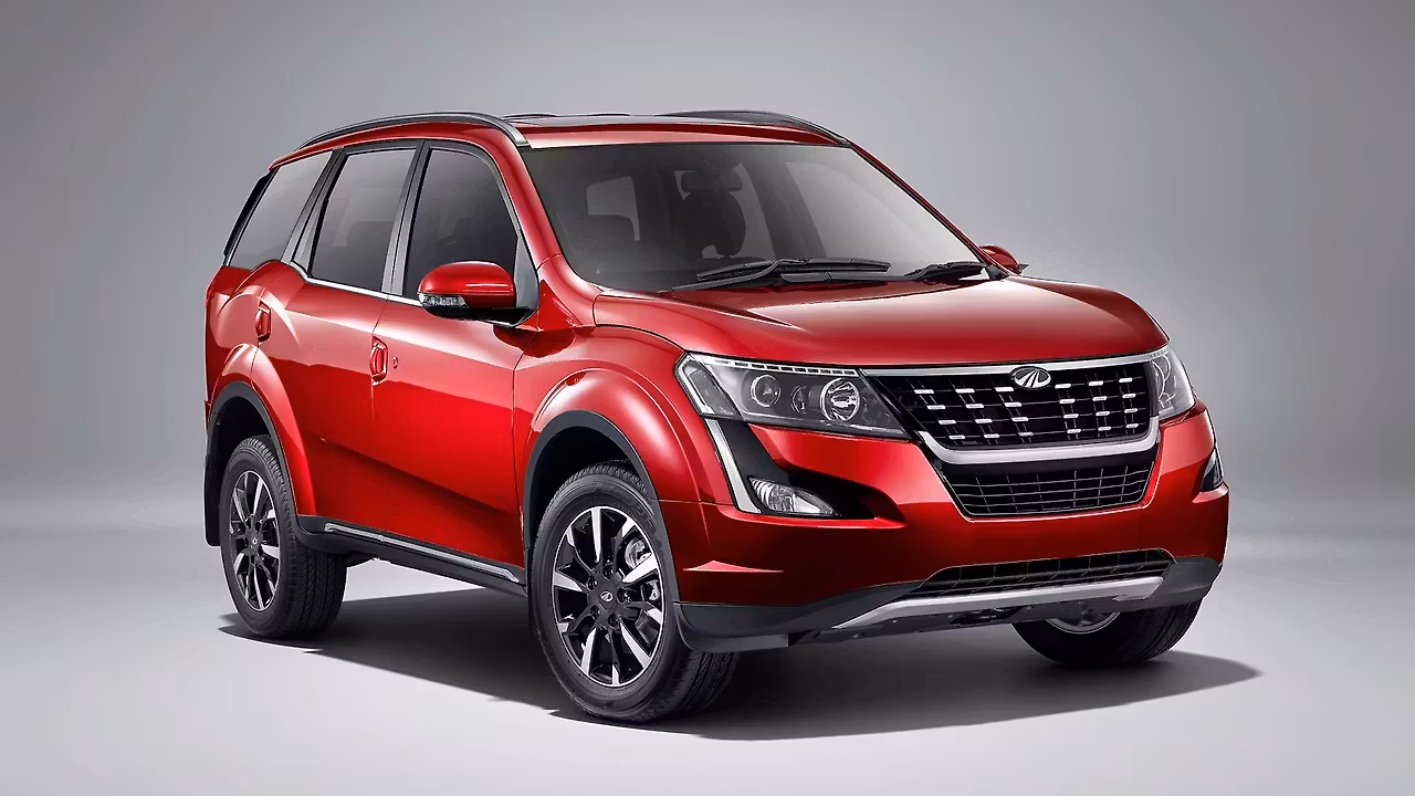 महिंद्रा XUV500 W3 व्हेरिएंट रु. 12.22 लाखात सादर - कारवाले