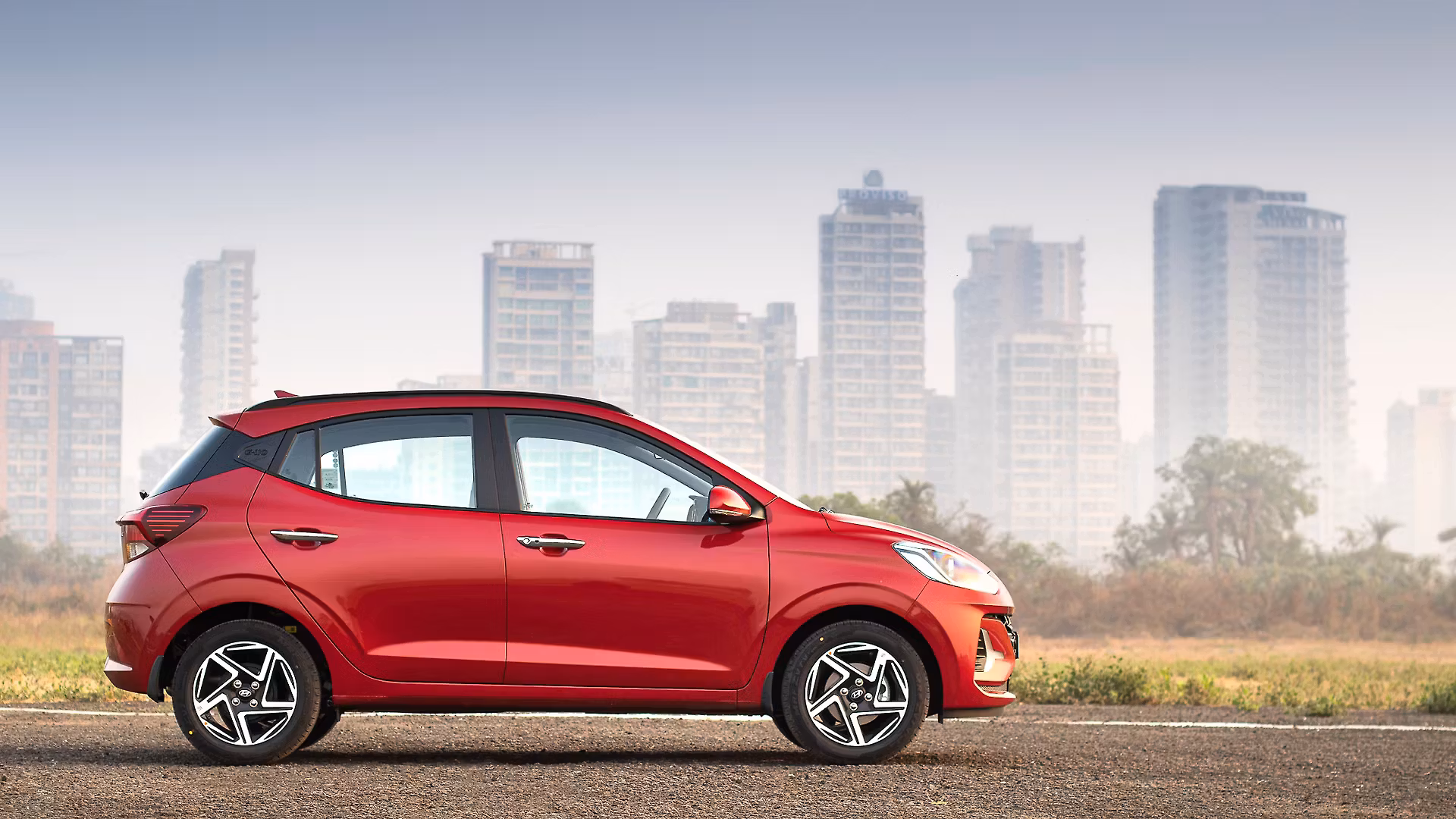 Hyundai Grand i10 Nios किंमत - प्रतिमा, रंग आणि पुनरावलोकने - कारवाले